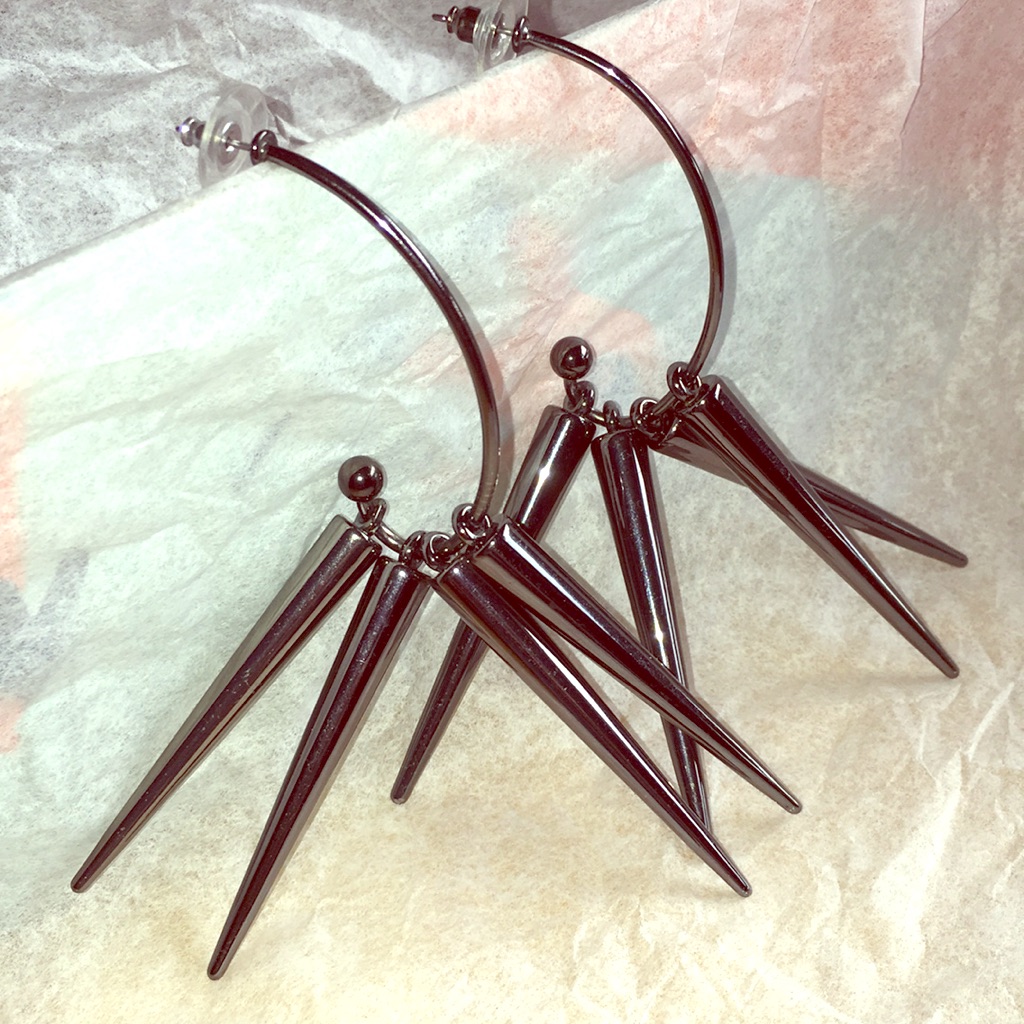 Nwot Funky Pewter Earrings